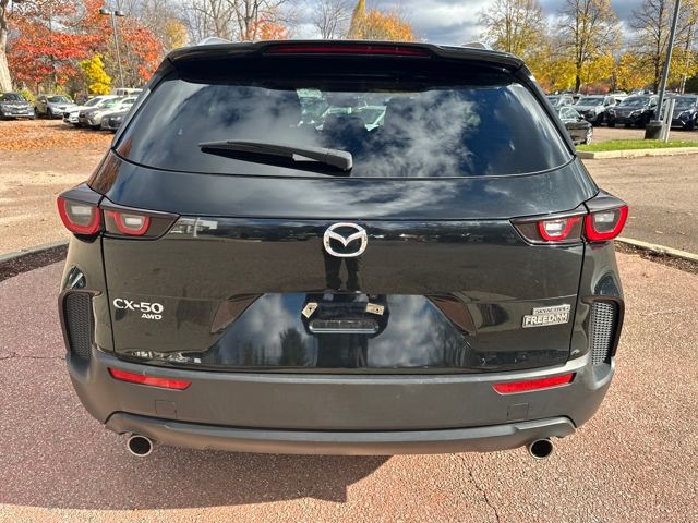 2024 Mazda CX-50 2.5 S Preferred photo 4