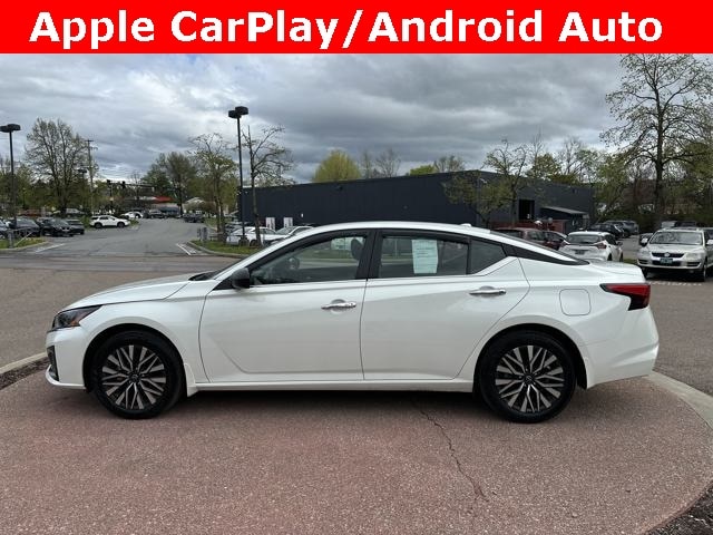 Used 2024 Nissan Altima SV with VIN 1N4BL4DW7RN359258 for sale in Burlington, VT