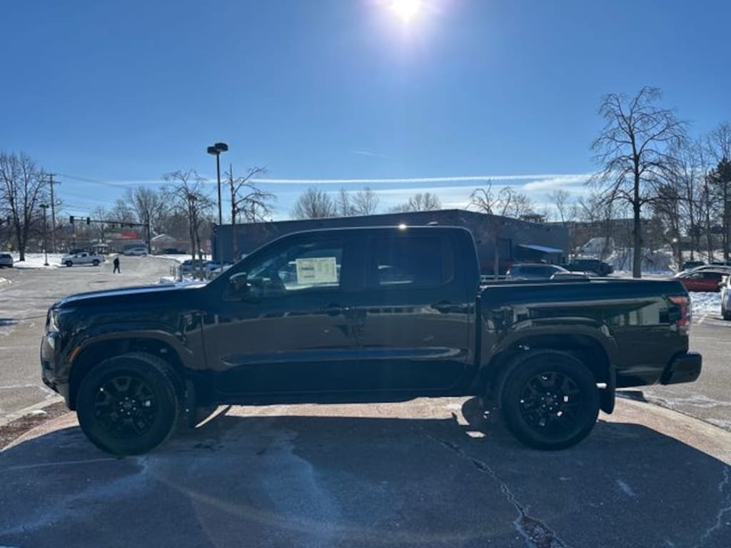 New 2026 Nissan Frontier SV Truck Crew Cab
