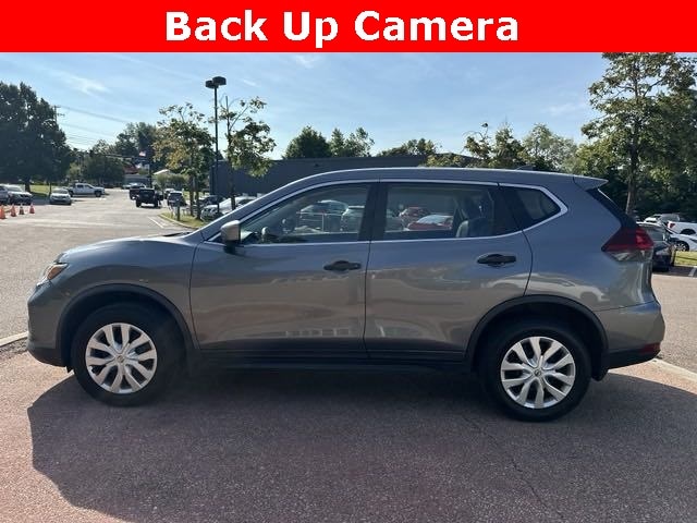 Used 2018 Nissan Rogue S with VIN KNMAT2MV8JP587506 for sale in Burlington, VT