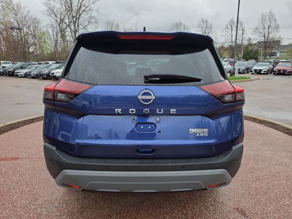Used 2023 Nissan Rogue S SUV