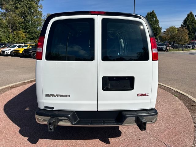 2023 Gmc Savana 2500 Cargo photo 4