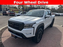 Used 2023 Nissan Frontier PRO-4X Truck Crew Cab 1N6ED1EK0PN624191 For Sale in South Burlington, VT