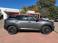 New 2025 Nissan Kicks SR SUV in South Burlington