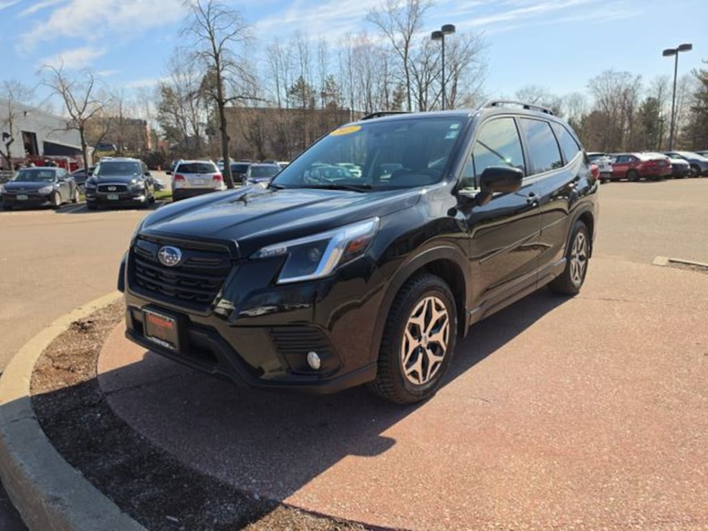 Used 2023 Subaru Forester Premium SUV