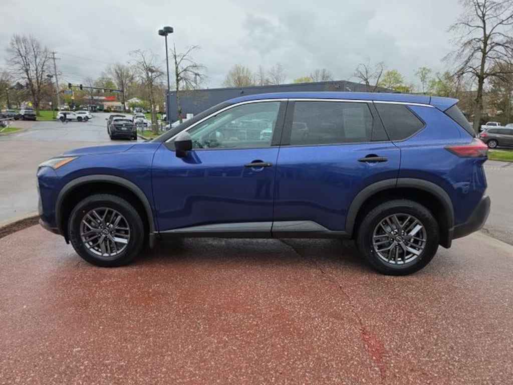 Used 2023 Nissan Rogue S SUV
