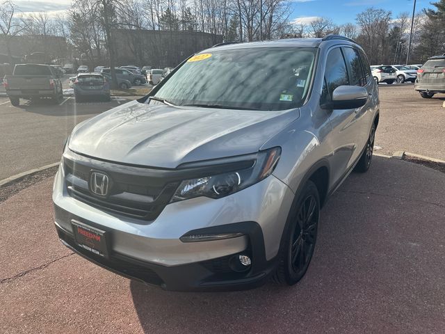 2022 Honda Pilot SE's photo