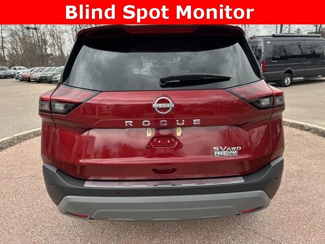 2023 Nissan Rogue SV photo 4