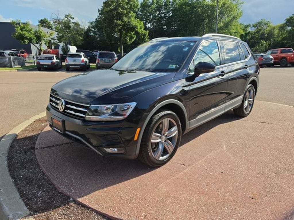 Used 2020 Volkswagen Tiguan 2.0T SEL SUV
