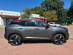New 2025 Nissan Kicks SR SUV in South Burlington