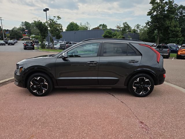 Used 2024 Kia Niro Wind with VIN KNDCR3L17R5120659 for sale in South Burlington, VT