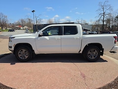 New 2026 Nissan Frontier SV Truck Crew Cab in South Burlington
