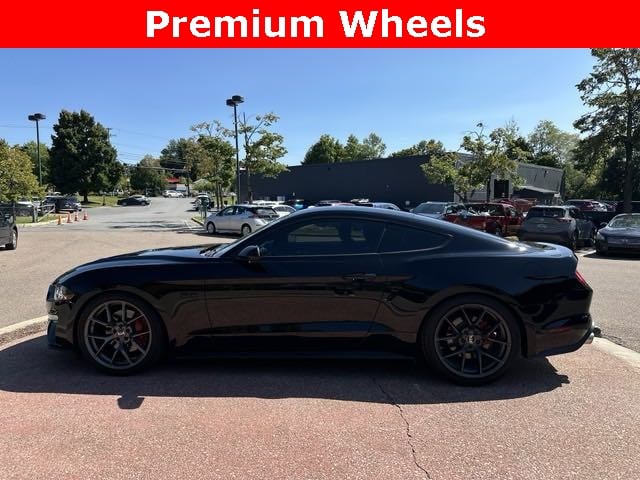 Used 2019 Ford Mustang GT with VIN 1FA6P8CF7K5128929 for sale in Burlington, VT