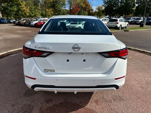 2025 Nissan Sentra S photo 4