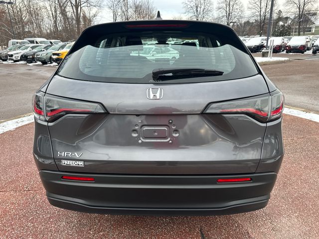 2025 Honda HR-V LX photo 4