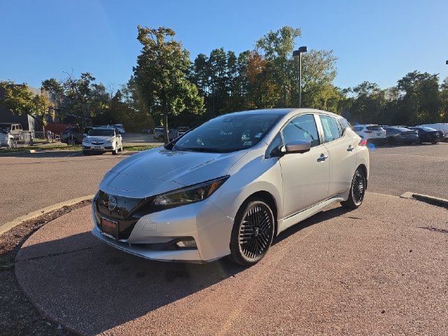 2024 Nissan LEAF SV PLUS
