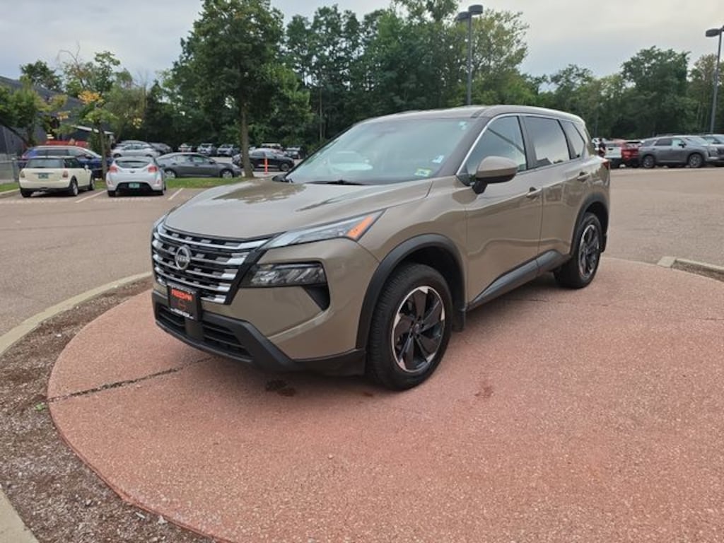 Used 2025 Nissan Rogue SV SUV