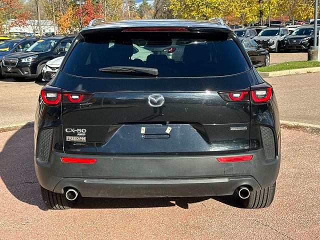 2025 Mazda CX-50 2.5 S Preferred photo 4