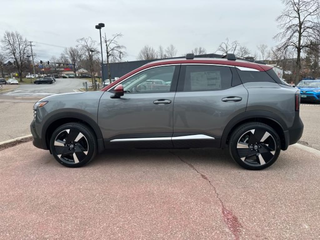 New 2026 Nissan Kicks SR SUV