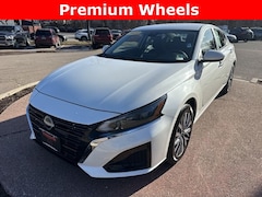 Used 2023 Nissan Altima 2.5 SV Sedan in South Burlington