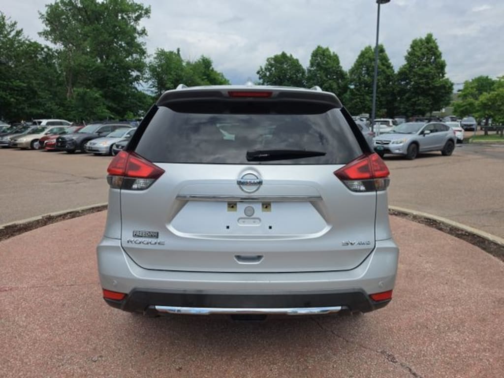 Used 2019 Nissan Rogue SV SUV