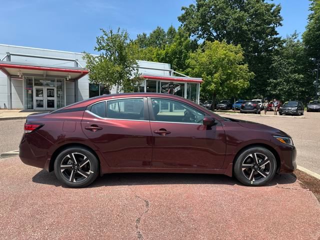 2025 Nissan Sentra SV's photo