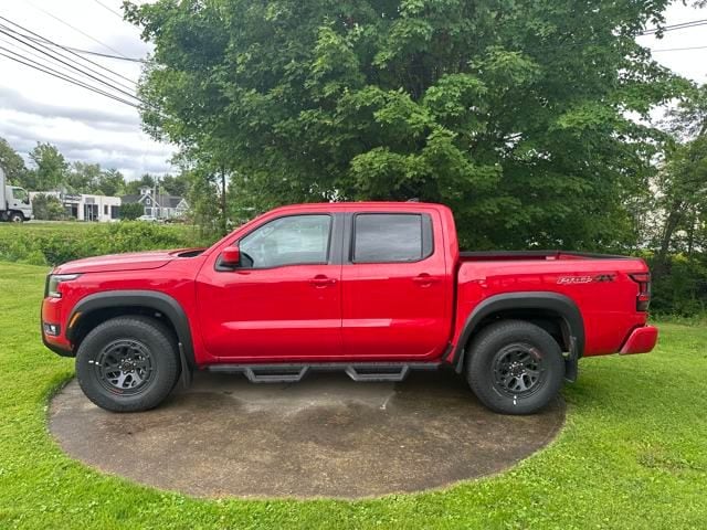 2025 Nissan Frontier Truck Crew Cab 