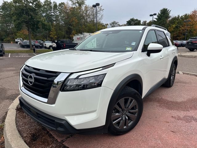 2025 Nissan Pathfinder SUV 