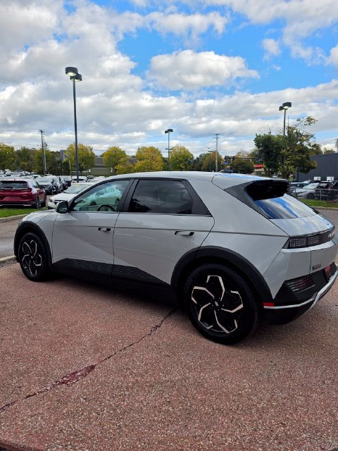 Used 2024 Hyundai IONIQ 5 SEL with VIN KM8KNDDF7RU309157 for sale in South Burlington, VT