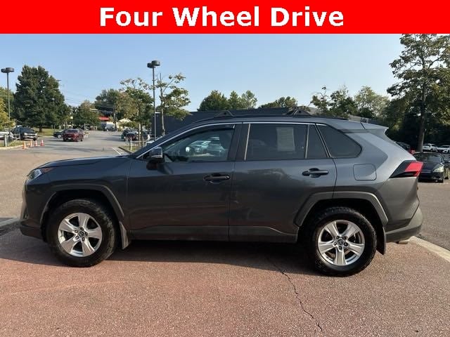 Used 2019 Toyota RAV4 XLE with VIN 2T3P1RFV3KC059062 for sale in Burlington, VT