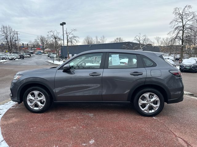 2025 Honda HR-V LX photo 2