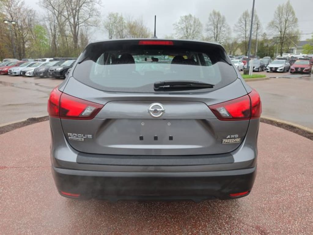 Used 2019 Nissan Rogue Sport S SUV