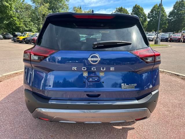2023 Nissan Rogue SL photo 4