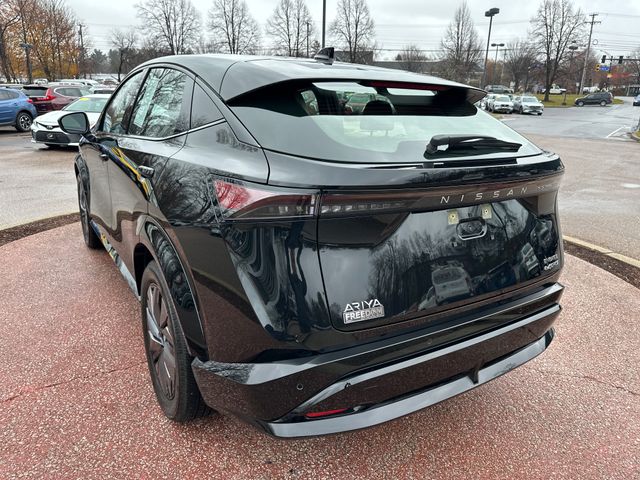 2023 Nissan ARIYA Engage photo 3