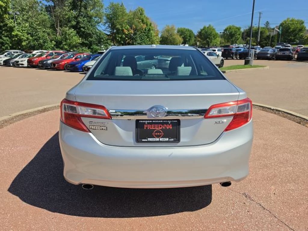 Used 2012 Toyota Camry XLE Sedan