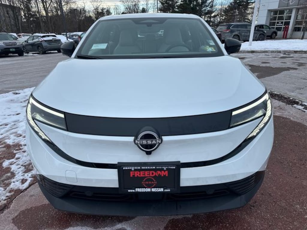 New 2026 Nissan LEAF SV+ SUV