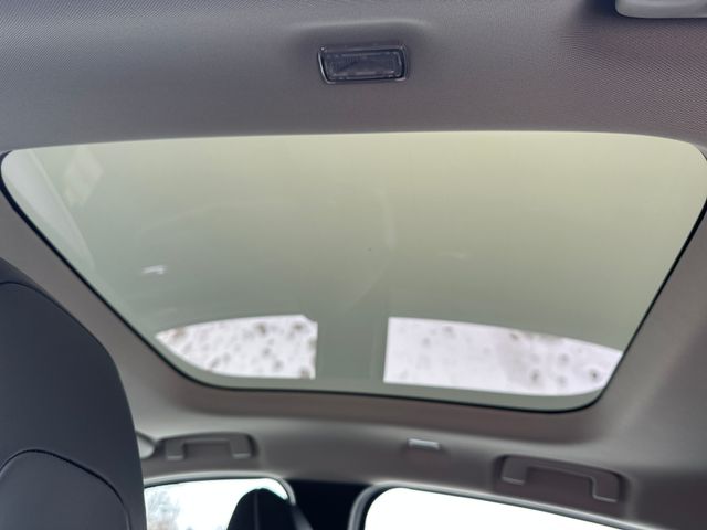 2026 Nissan LEAF Platinum+ - Photo 7