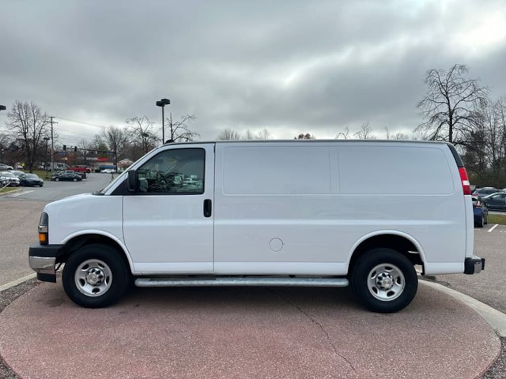 Used 2024 Chevrolet Express Cargo 2500 Work Van Van Cargo Van