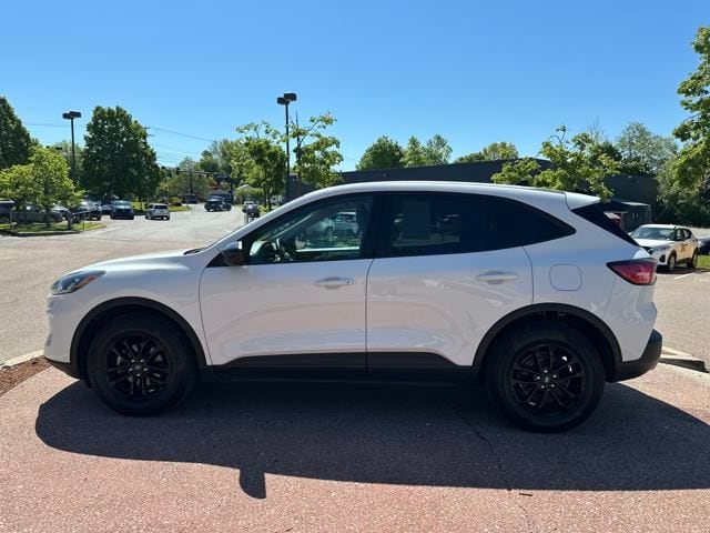 Used 2020 Ford Escape SE with VIN 1FMCU9BZ6LUB09959 for sale in Burlington, VT