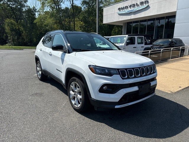 Used 2022 Jeep Compass Limited with VIN 3C4NJDCB6NT132570 for sale in Freehold, NJ