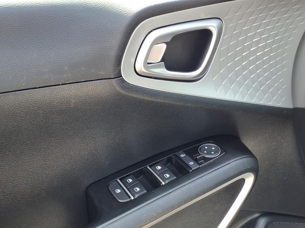 used 2022 Kia Soul car, priced at $18,599