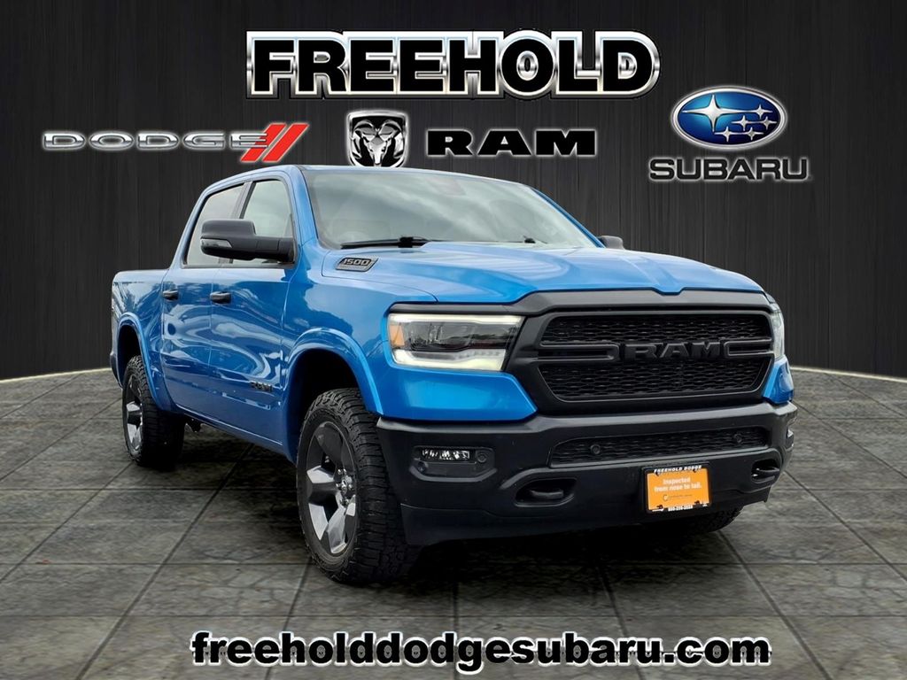 2023 RAM 1500 Big Horn/Lone Star 4x4 Crew Cab 5'7's photo