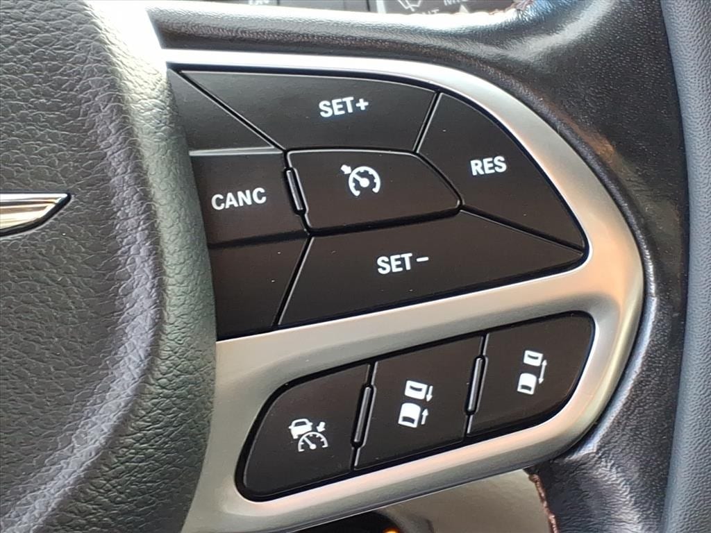 used 2019 Chrysler Pacifica car, priced at $17,500