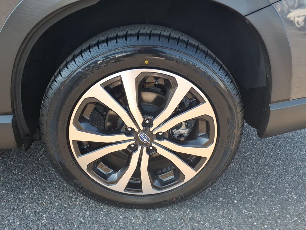 2024 Subaru Forester Limited - Photo 20