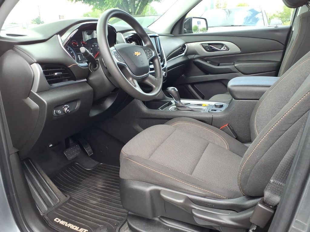 used 2020 Chevrolet Traverse car, priced at $17,599
