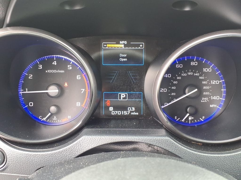 2018 Subaru Legacy Limited - Photo 6