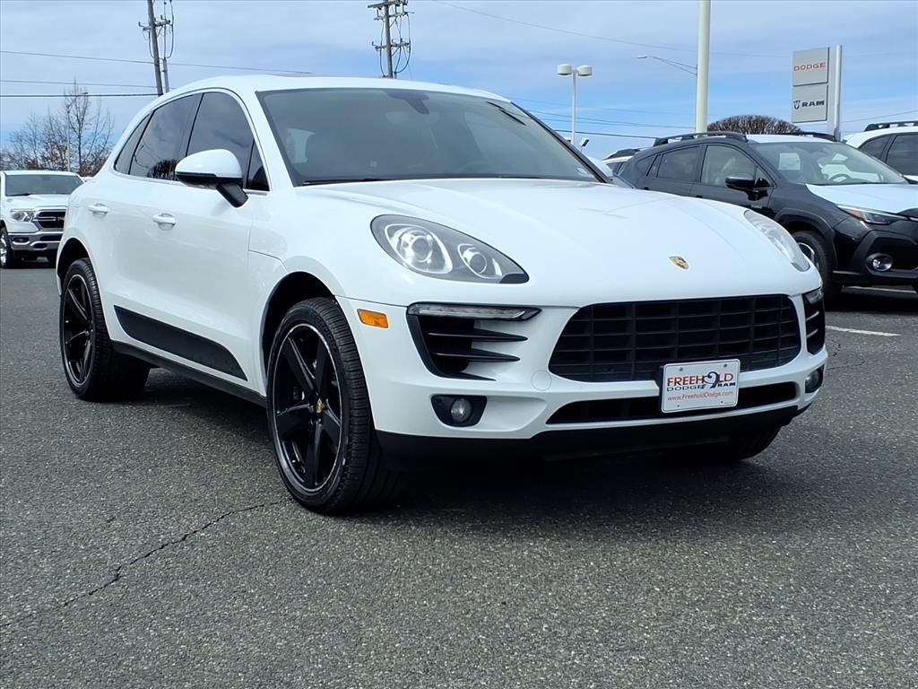 2015 Porsche Macan S