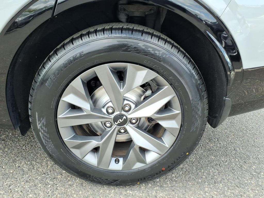 used 2023 Kia Sportage car, priced at $25,399