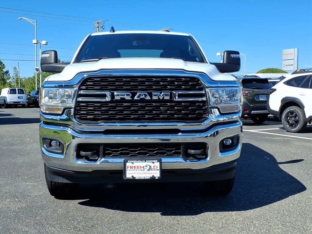 2024 Ram 2500 Big Horn photo 2