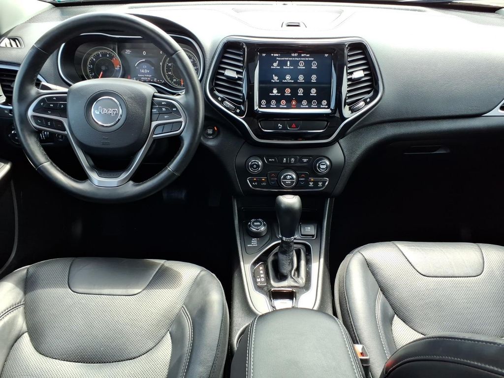 used 2020 Jeep Cherokee car, priced at $17,599